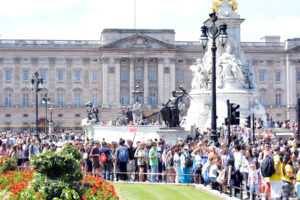 sterling-ascots-in-london-buckingham-palace